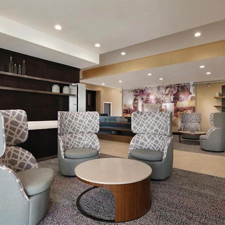 Courtyard Charlotte Airport North Hotell Eksteriør bilde
