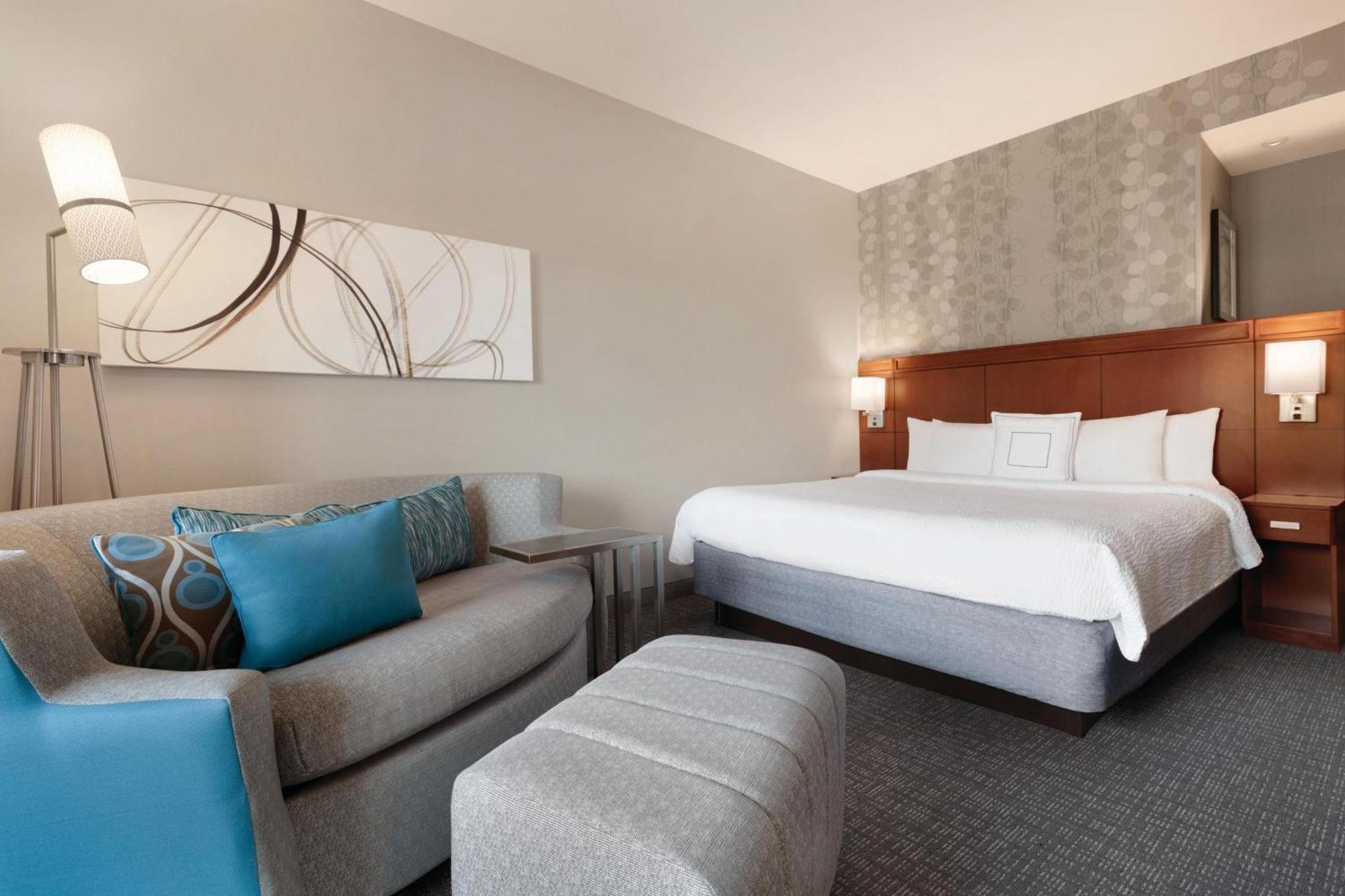 Courtyard Charlotte Airport North Hotell Eksteriør bilde
