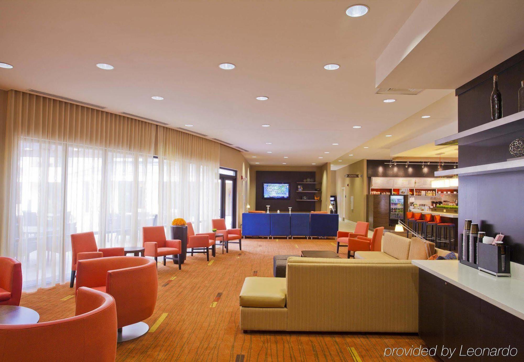 Courtyard Charlotte Airport North Hotell Eksteriør bilde
