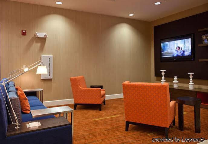 Courtyard Charlotte Airport North Hotell Eksteriør bilde